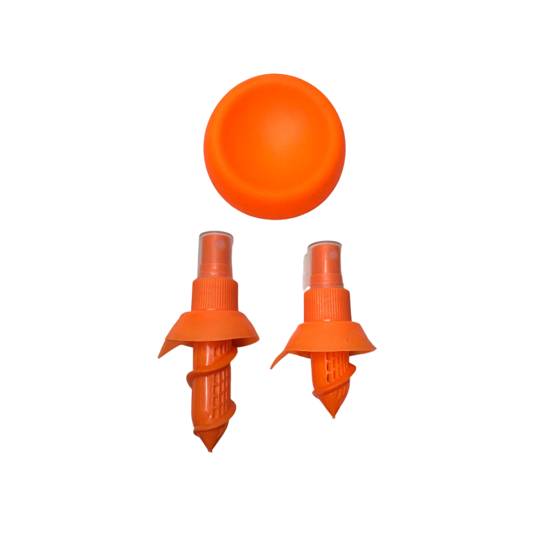 Plastic lemon / citrus sprayer spray